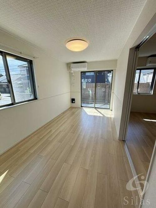 Garden 浜プラスの内装