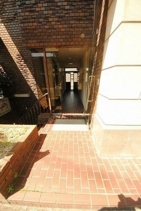 コルザ河村の玄関