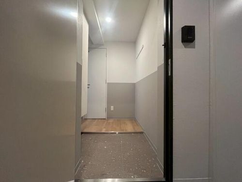 北海道札幌市中央区北五条西19丁目(マンション)の賃貸物件の玄関