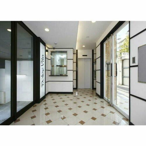 兵庫県神戸市灘区岸地通4丁目(マンション)の賃貸物件の玄関