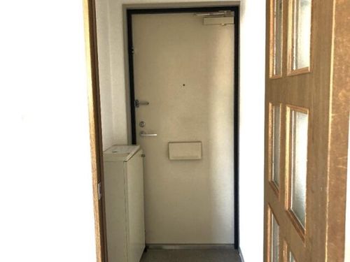 SKハイツ住之江507の玄関
