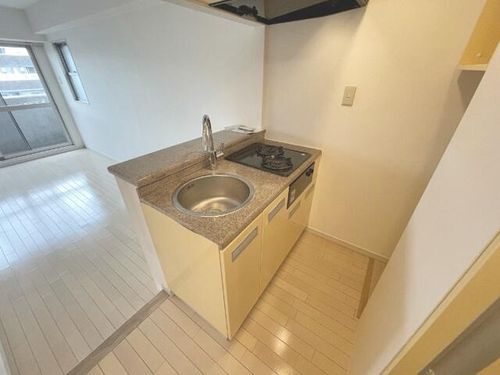大阪府大阪市都島区高倉町1丁目(マンション)の賃貸物件のキッチン