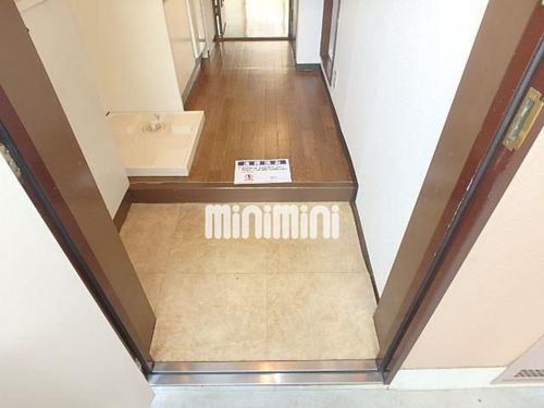 エトワール上条の玄関