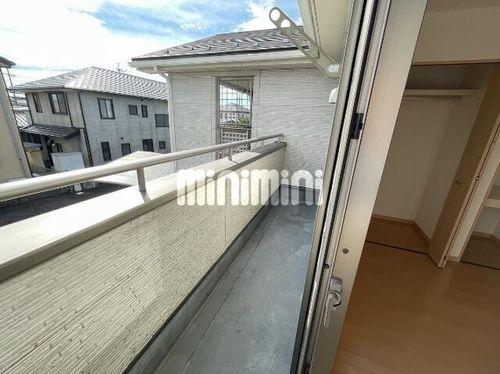 ファーストシーズンの内装