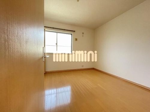 ファーストシーズンの内装