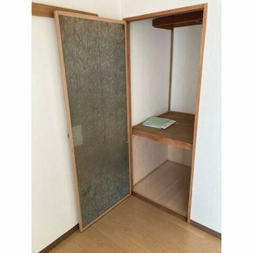 ジュネス鳩岡の内装