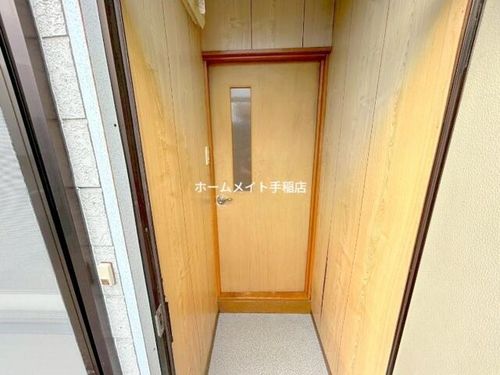 北海道札幌市手稲区曙四条3丁目(アパート)の賃貸物件の玄関