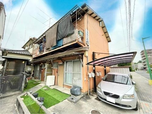 あかつき荘の玄関