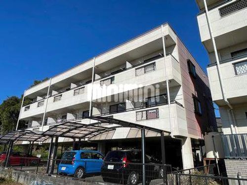 メゾン四季 B棟の外観