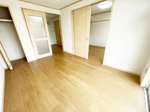 エルディム泉 5の居間