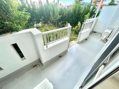 エレガンスタカネの内装