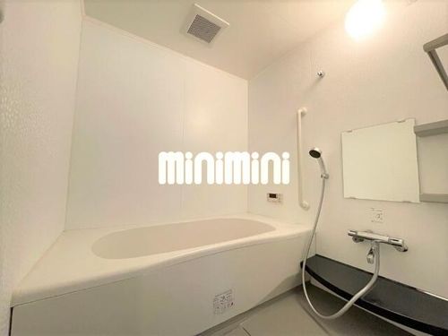 メゾン シュクレの風呂