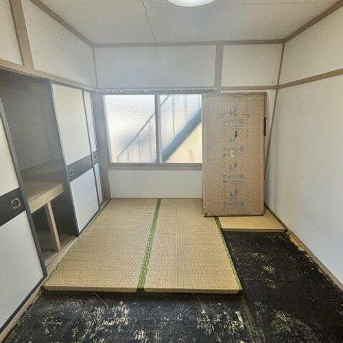 スワンハイム1Fの内装