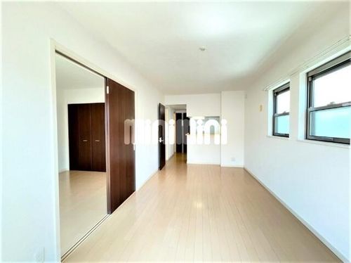 グリーンヒル島田が丘の居間