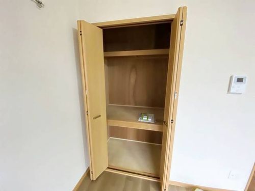 J・シェスタの内装