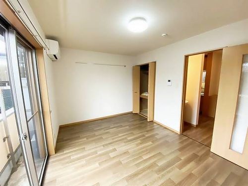 J・シェスタの居間