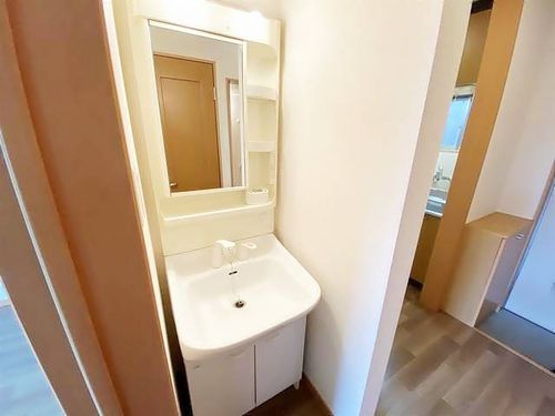 J・シェスタの内装