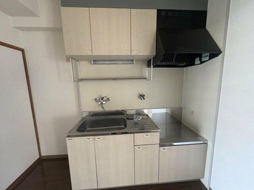 ファーストイン英賀保駅前305のキッチン