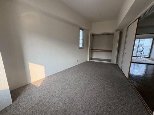 ファーストイン英賀保駅前305の内装