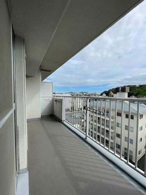 テルツォ南新在家605の内装