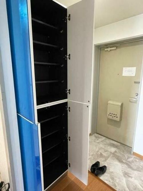 テルツォ南新在家605の玄関