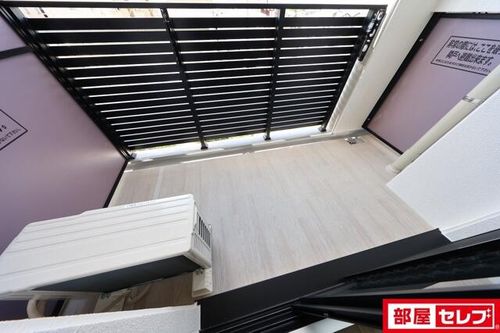 S-RESIDENCE上社aureate103の内装