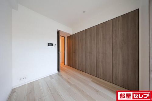S-RESIDENCE上社aureate105の内装