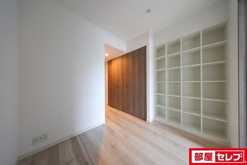 S-RESIDENCE上社aureate106の内装