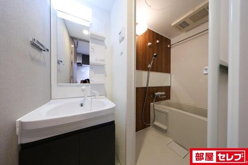 S-RESIDENCE上社aureate110の内装