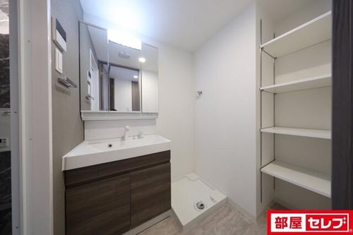 S-RESIDENCE上社aureate405の内装