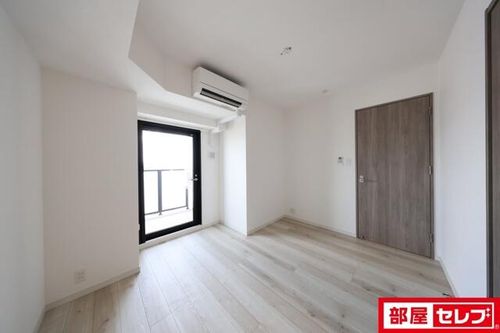 S-RESIDENCE上社aureate501の内装
