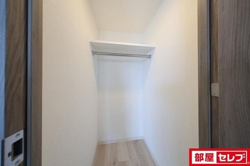 S-RESIDENCE上社aureate501の内装
