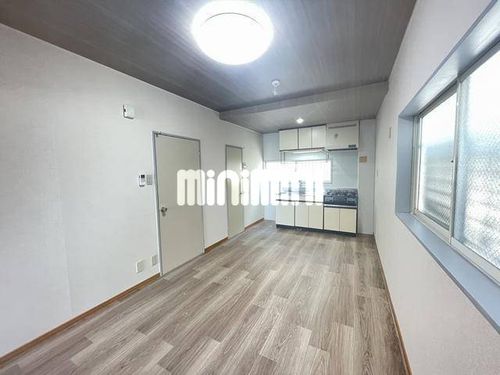 アメニティー春日井の居間