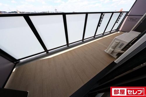 S-RESIDENCE上社aureate503の内装