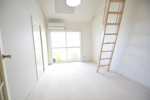 Smile伊伝居204の内装