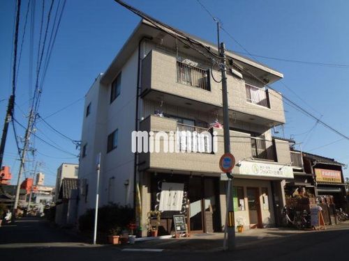 杉山ハイツの外観