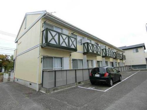 ライトハイツH棟の外観