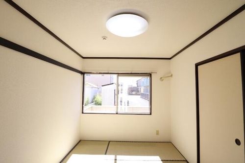 ライトハイツH棟の内装