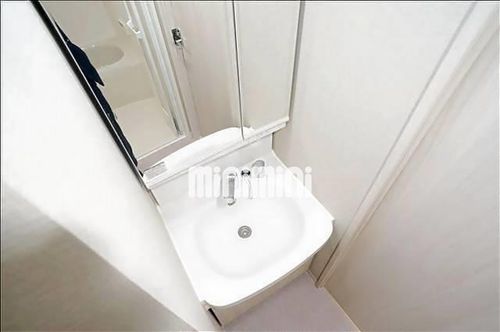 メイクスデザイン名駅南の内装