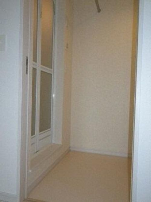 ノーマルヒル本町102の内装