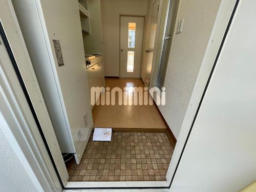 シオンハイツⅡの玄関