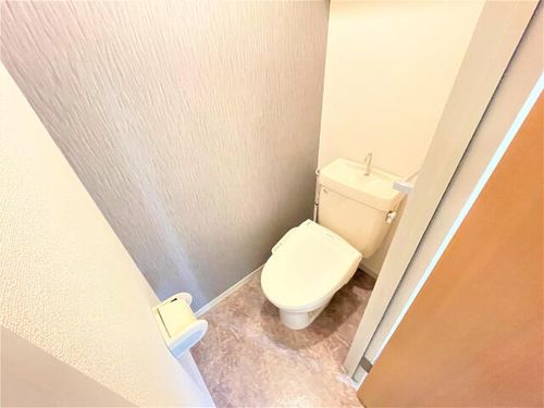 グリーンハイツ春木 B棟の内装