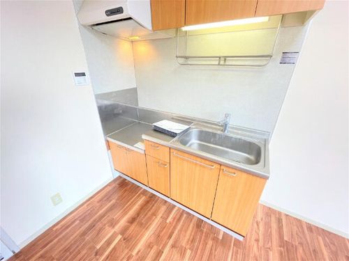 グリーンハイツ春木 B棟のキッチン