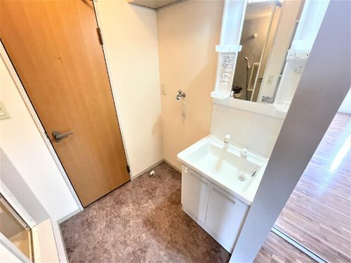 グリーンハイツ春木 B棟の内装