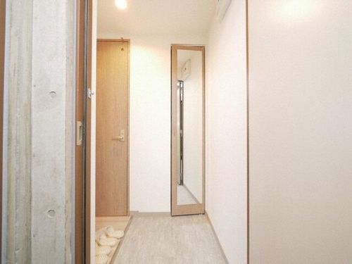 北海道札幌市中央区南十七条西9丁目(マンション)の賃貸物件の玄関