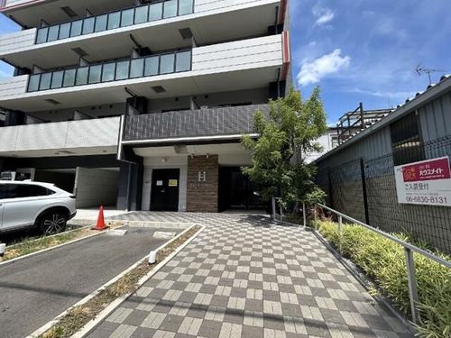 大阪府大阪市生野区新今里2丁目(マンション)の賃貸物件の玄関