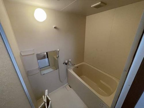 シェソワ八社の風呂