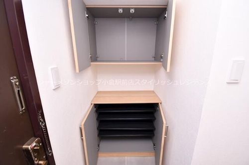 プランドールMK小倉の玄関