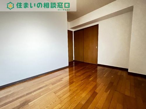 愛知県岡崎市上佐々木町字伝左(マンション)の賃貸物件の内装