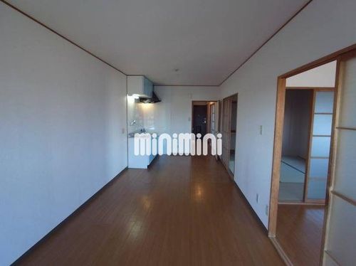 メゾンドフォーレ大塚Ⅱの居間